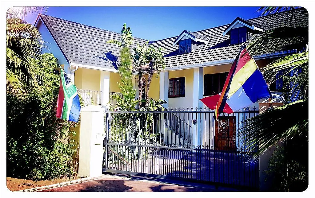 Contatti di Golf And Garden Guesthouse
