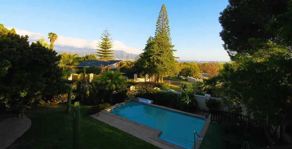 Golf And Garden Guesthouse Somerset West